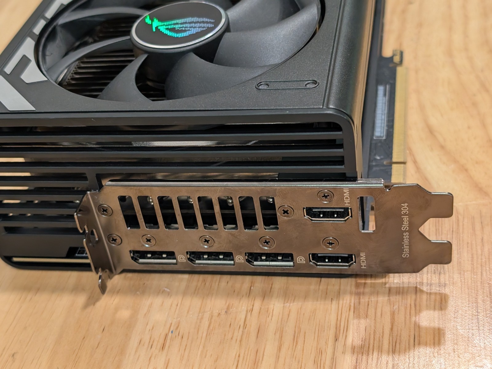 BH OFFER ASUS ROG Strix GeForc - Rtx 4090 24Gb Gddr6X recension och pris